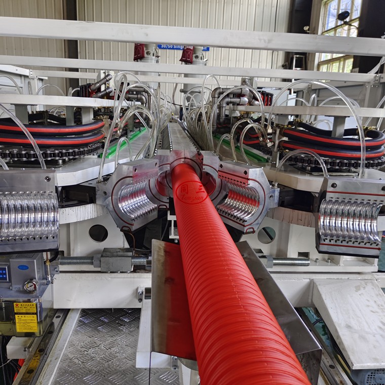 dwc pipe machine20